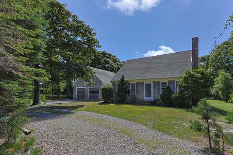 44 Emery Lane, North Chatham, MA 02650