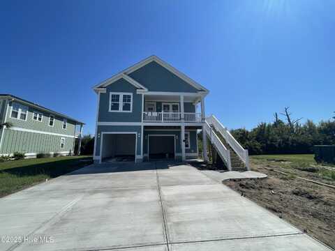 652 Fishermans Point, Newport, NC 28570