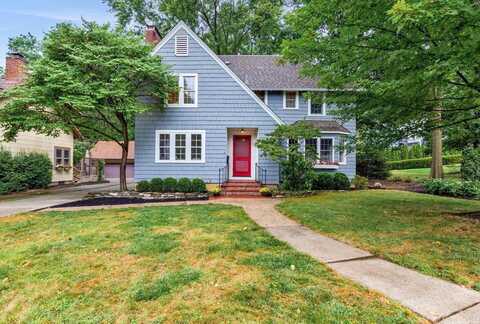 108 W Stafford Avenue, Worthington, OH 43085