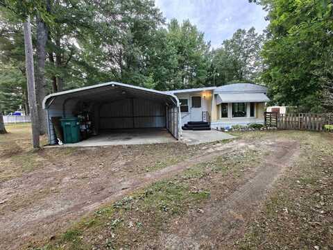 1873 Mina, Harrison, MI 48625