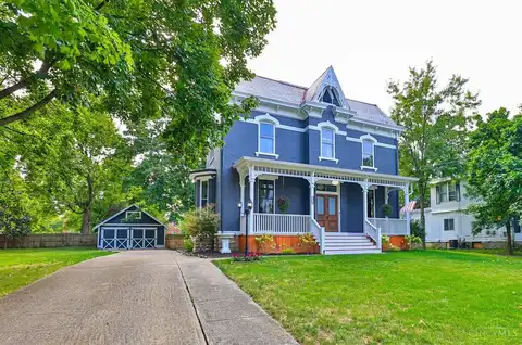 8410 Curzon Avenue, Cincinnati, OH 45216