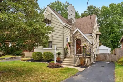6416 Fairhurst Avenue, Cincinnati, OH 45213
