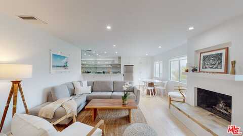 22626 Pacific Coast Hwy, Malibu, CA 90265
