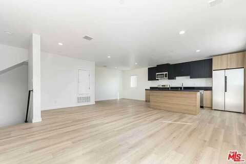 2103 S Burnside Ave, Los Angeles, CA 90016