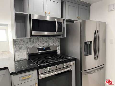 10787 Wilshire Blvd, Los Angeles, CA 90024