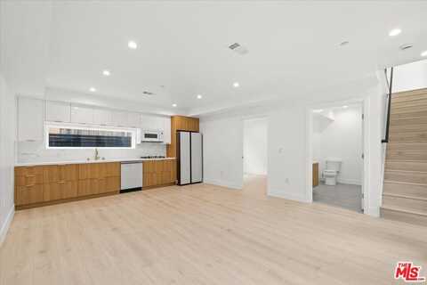 4922 S Centinela Ave, Los Angeles, CA 90066
