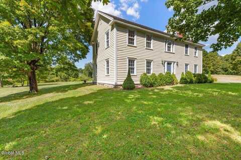 413 McClellan Road, Nassau, NY 12123