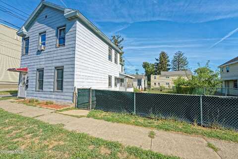 511 14th Street, Watervliet, NY 12189