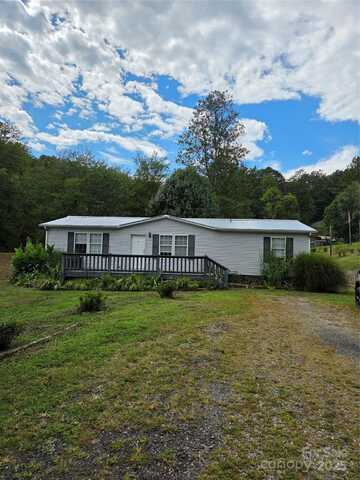 117 Nakoma Place, Whittier, NC 28779