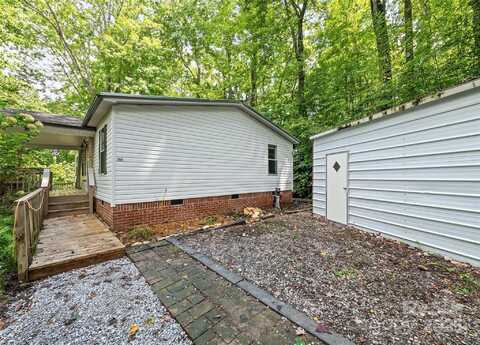 269 Oakstone Drive, Waynesville, NC 28785