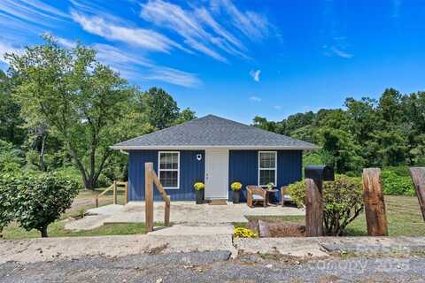 428 Folk Street NW, Lenoir, NC 28645