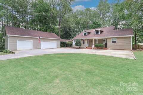 459 W Lowrance Avenue, Mooresville, NC 28115