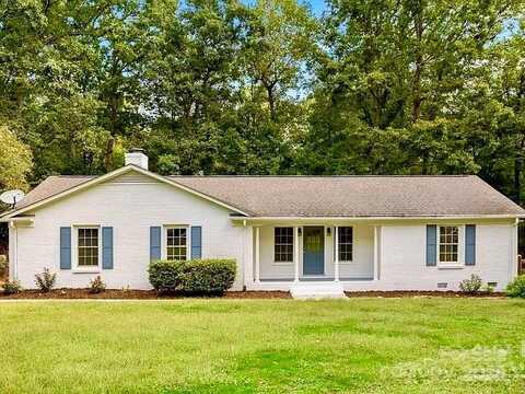 2411 Kimway Drive, Matthews, NC 28105