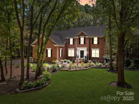 4400 Serene Lane, Charlotte, NC 28216