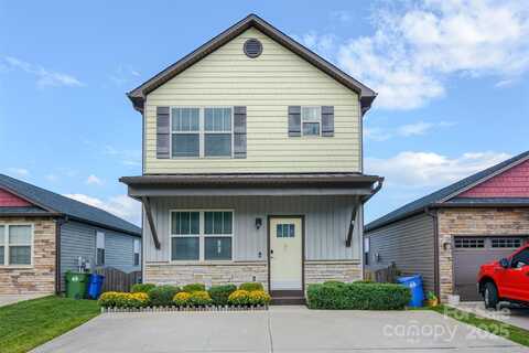 31 Harrelson Lane, Fletcher, NC 28732