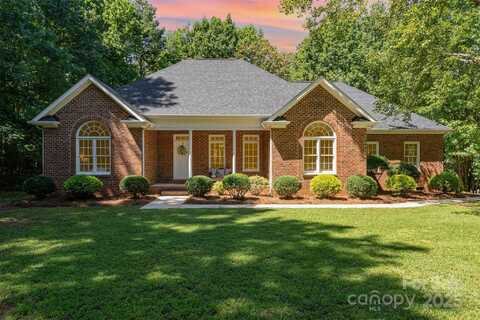 287 Beaten Path Road, Mooresville, NC 28117