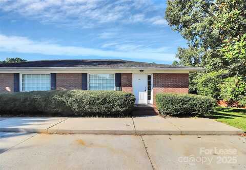 1005 Rainbow Drive, Kannapolis, NC 28081