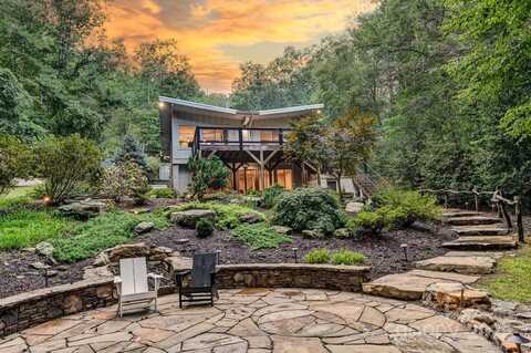 5 Crooked Tree Lane, Black Mountain, NC 28711