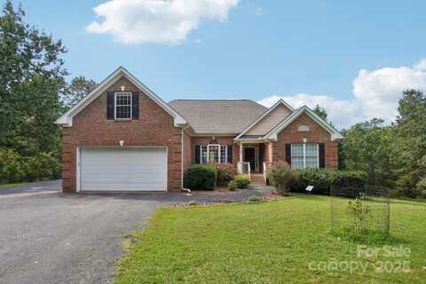 1025 Highland View Lane, Mill Spring, NC 28756