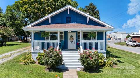 30 17Th Street SE, Hickory, NC 28602