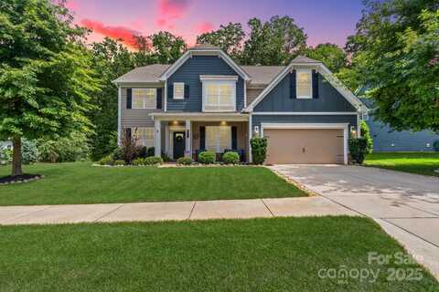 142 Canoe Pole Lane, Mooresville, NC 28117
