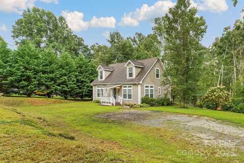 192 Chickadee Trail, Hendersonville, NC 28792