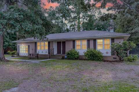 223 Dandridge Road, Walterboro, SC 29488