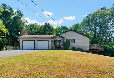7 Sunset Road, Ellington, CT 06029