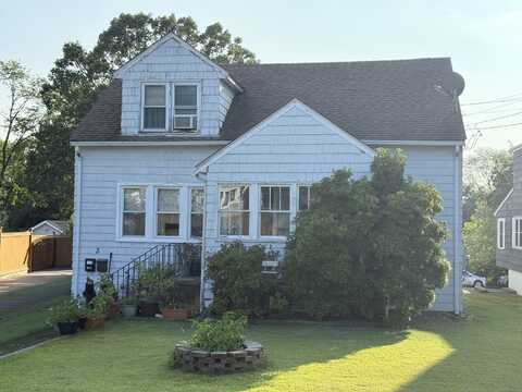 3 Devon Avenue, Norwalk, CT 06850