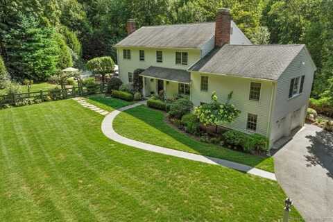 37 Old Wagon Road, Wilton, CT 06897