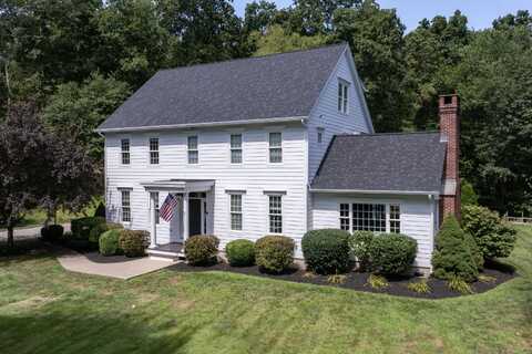 203 Reutemann Road, North Stonington, CT 06359