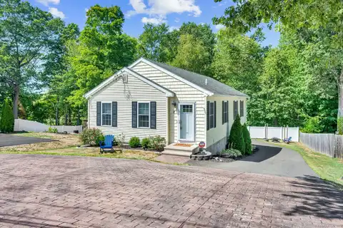 2 Gene Street, East Haven, CT 06513