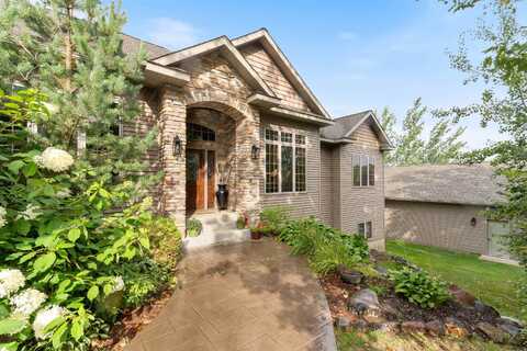 1950 Middle Ln, Duluth, MN 55811