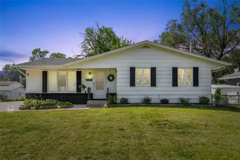 4404 65th Street, Urbandale, IA 50322