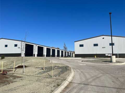 3301 111th Street unit: 302, Urbandale, IA 50322