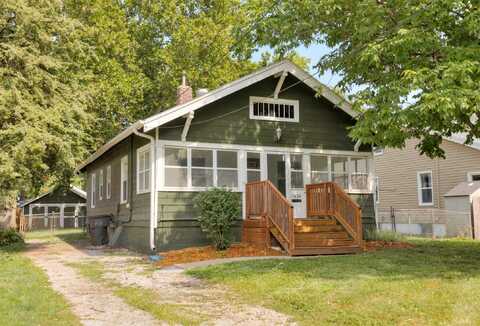 1434 Mattern Avenue, Des Moines, IA 50316