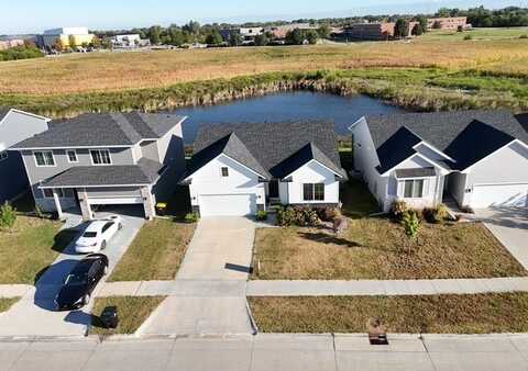 705 SE Drumlin Drive, Waukee, IA 50263