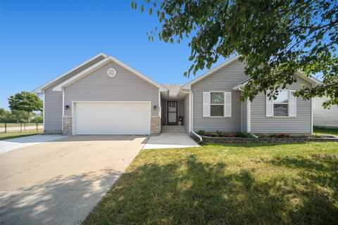 205 Mallard Pointe Drive NW, Bondurant, IA 50035