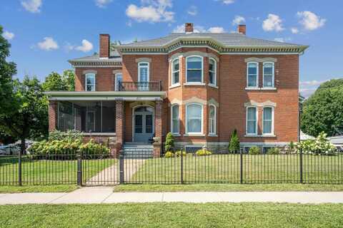 401 Frederick, Cassville, WI 53806