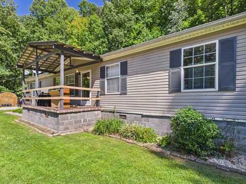 2377 Hurricane Creek, Kimper, KY 41539