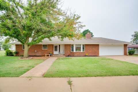220 N Main, Waukomis, OK 73773