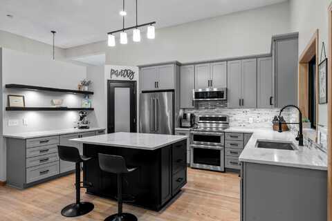 5940 Mc Kinley Place, Excelsior, MN 55331