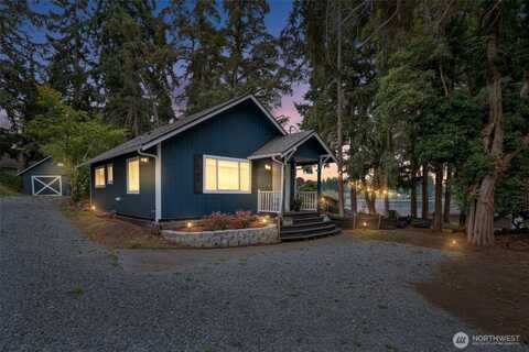 718 160th Street S, Spanaway, WA 98387