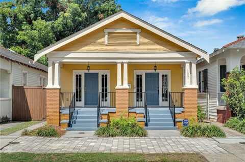 1521 ANNUNCIATION Street, New Orleans, LA 70130