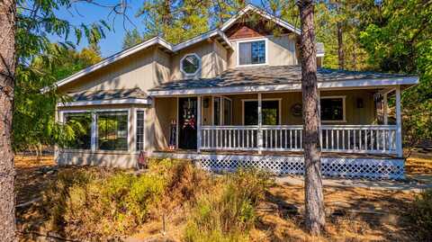 50705 Pineview Court, Oakhurst, CA 93644