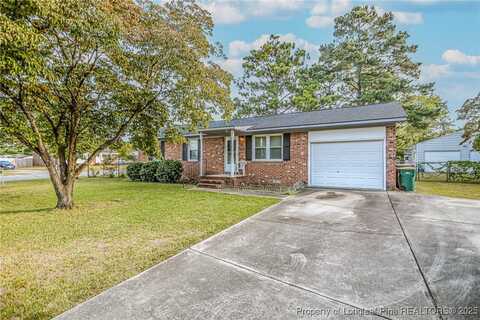 5936 Fairway Drive, Hope Mills, NC 28348