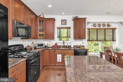 108 DIGIOVANNI LANE, GLASSBORO, NJ 08028