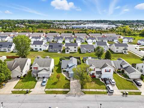 7615 W Melody Circle, Fort Wayne, IN 46816