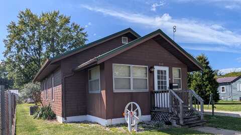 908 S Oak Street, Bluffton, IN 46714