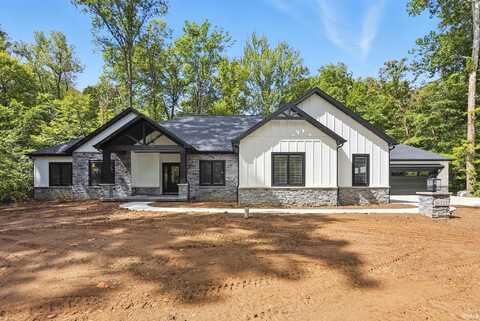 16729 Darling Road, Woodburn, IN 46797